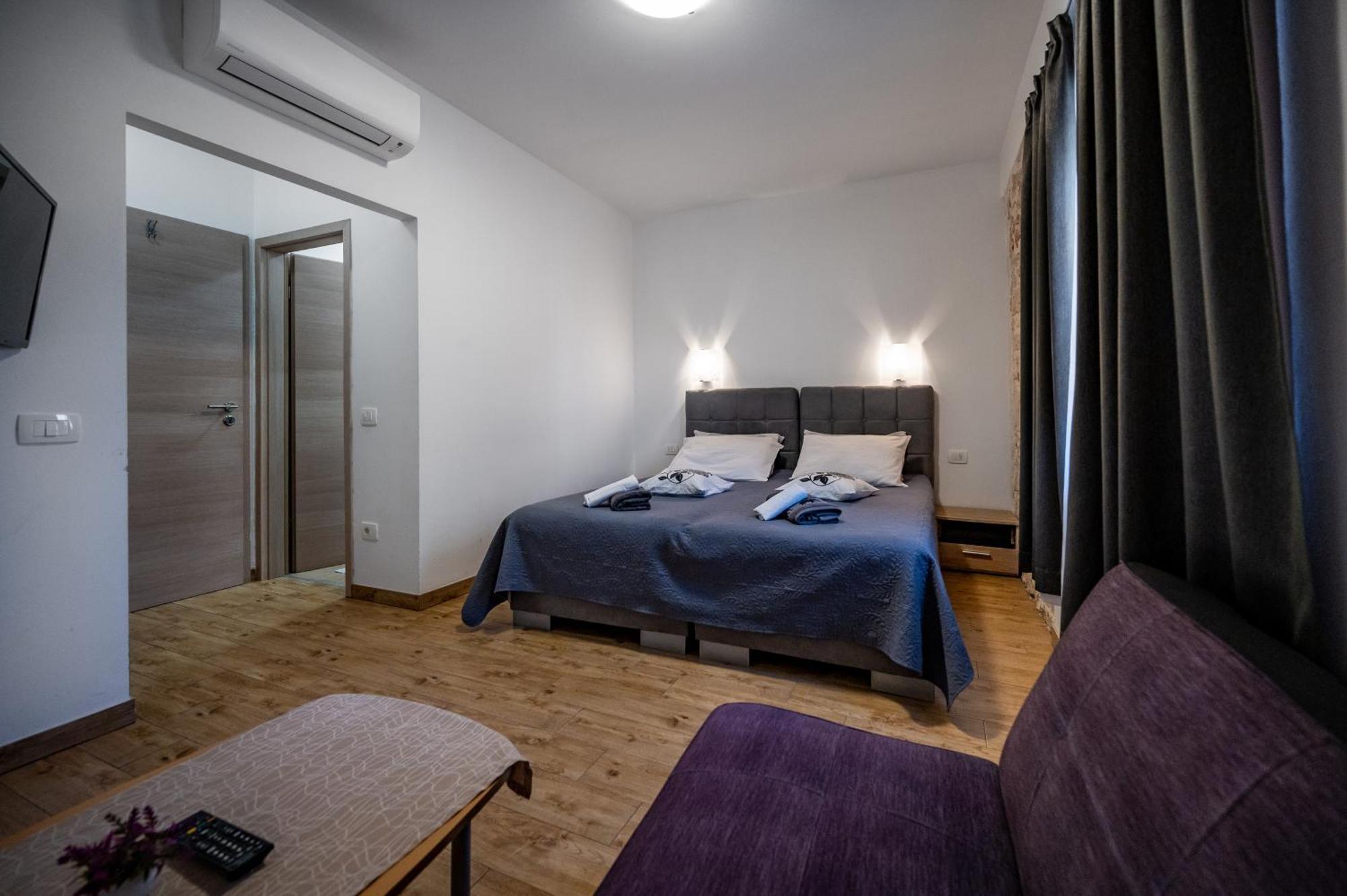 Sonia Rooms Póla Kültér fotó