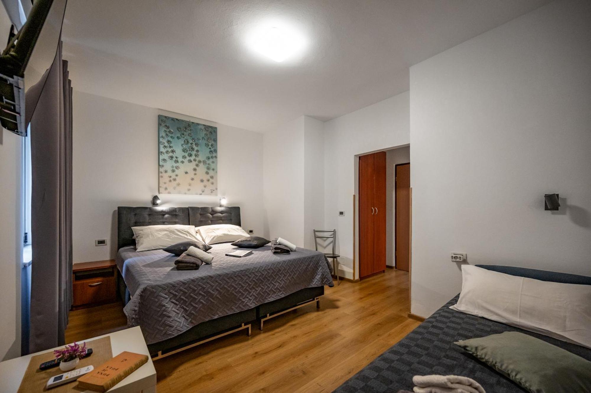 Sonia Rooms Póla Kültér fotó