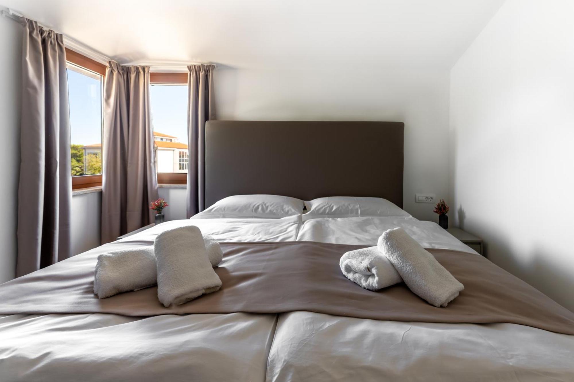 Sonia Rooms Póla Kültér fotó