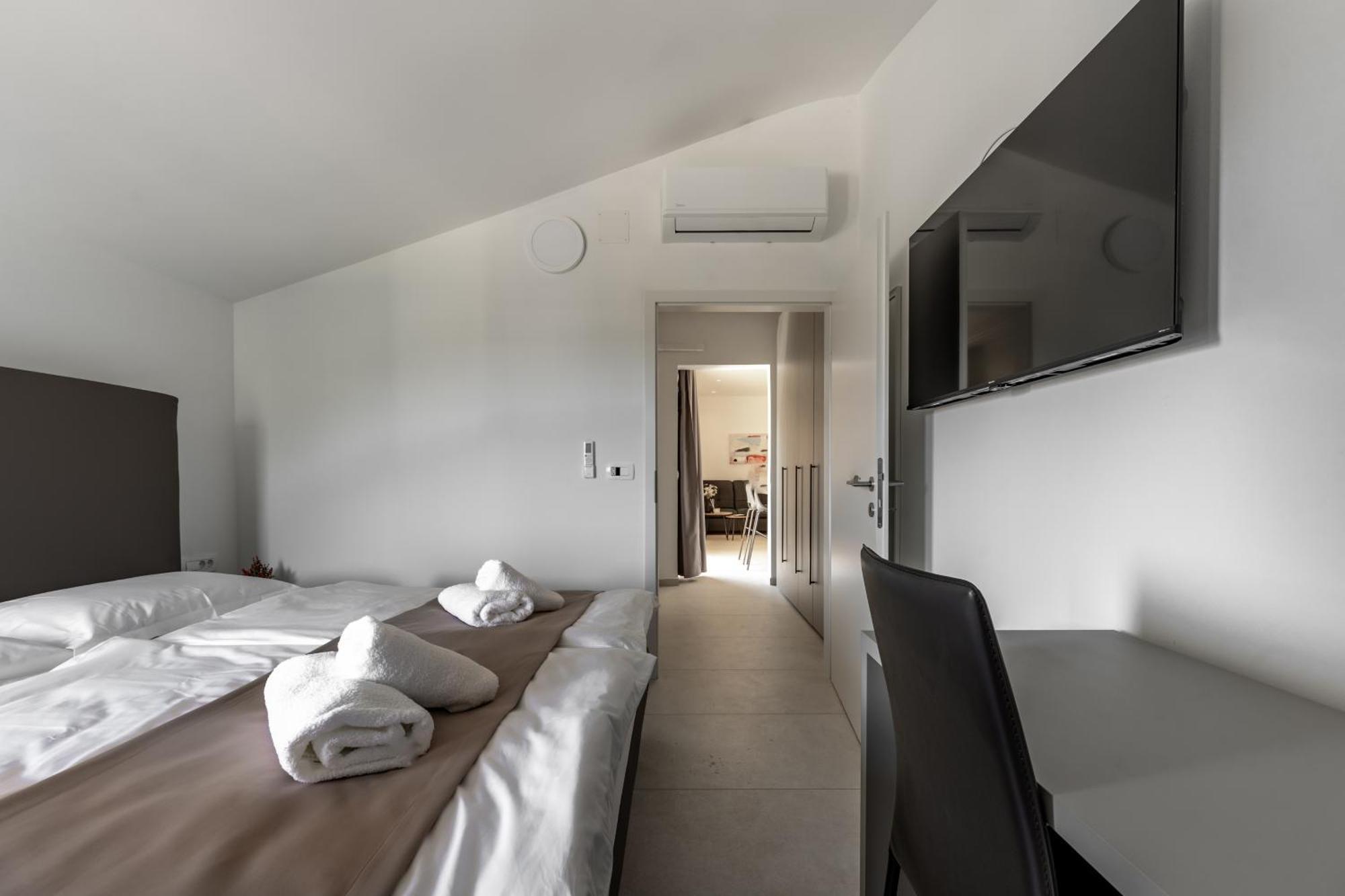 Sonia Rooms Póla Kültér fotó